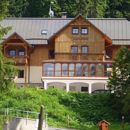Penzion Melkus Pec pod Sněžkou Kültér fotó